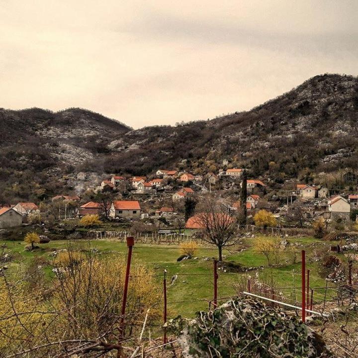 Villa House On The Hill Cetinje Exterior foto